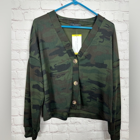 Social Standard by Sanctuary Camo‎ Button Daytripper Cardigan Sweater, Sz M, NWT - Picture 1 of 5